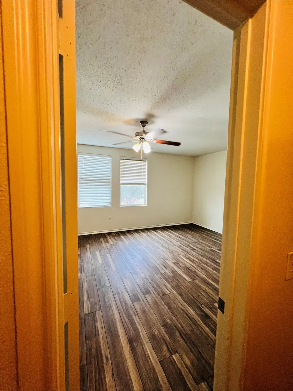 6209 Thoroughbred Trail Denton, TX 76210