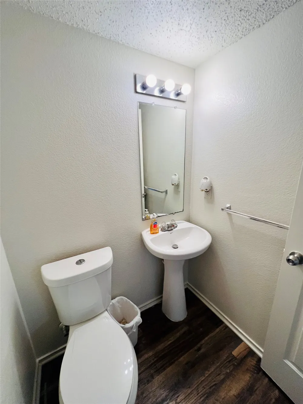 6209 Thoroughbred Trail Denton, TX 76210