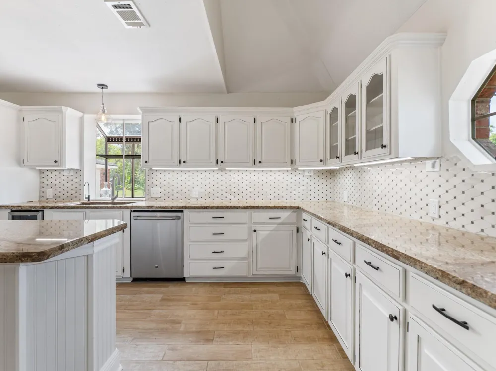 1707 County Road 348 Brazoria, TX 77422