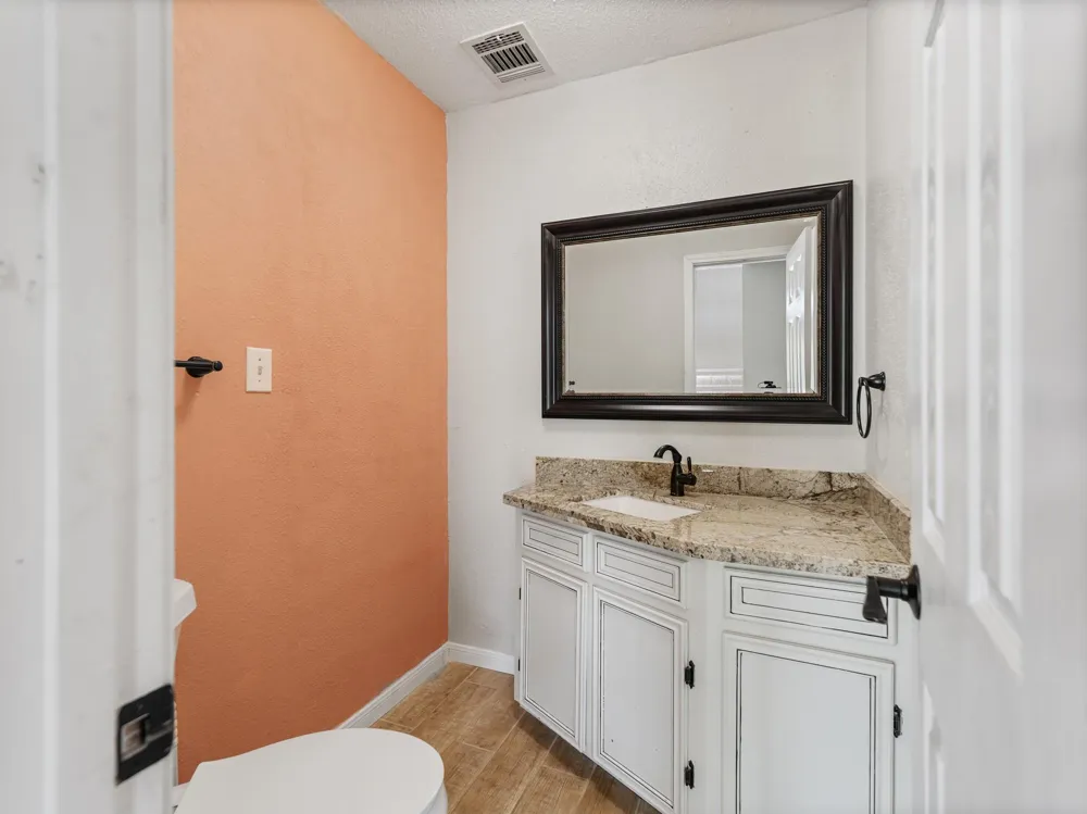 1707 County Road 348 Brazoria, TX 77422