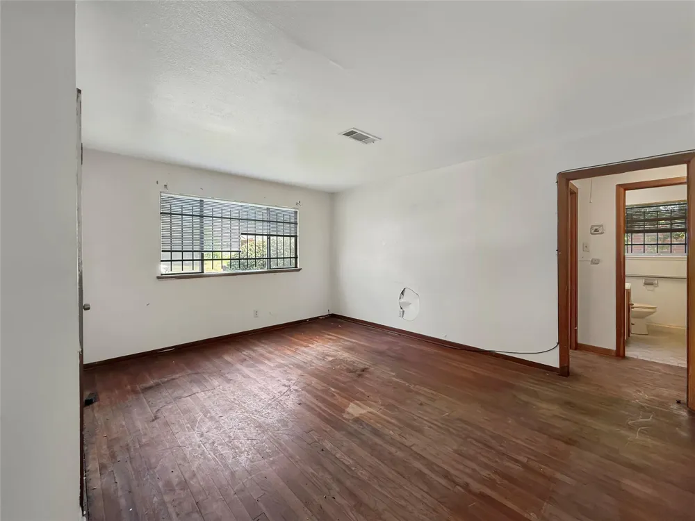 4110 Tareyton Lane Houston, TX 77047