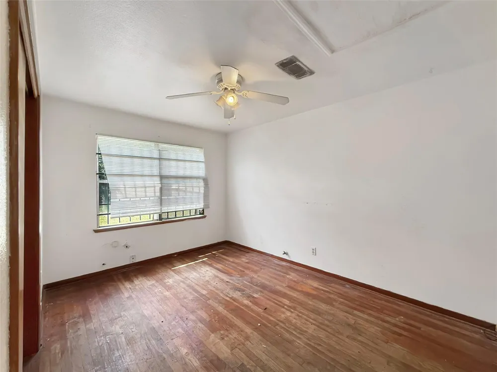 4110 Tareyton Lane Houston, TX 77047
