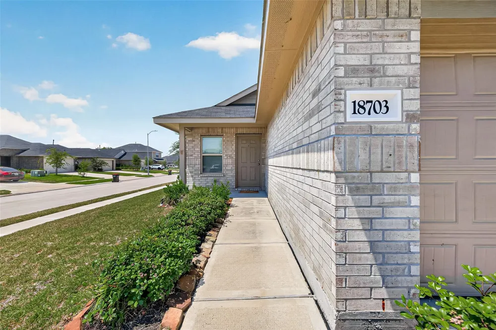 18703 Mercer Falls Drive Hockley, TX 77447