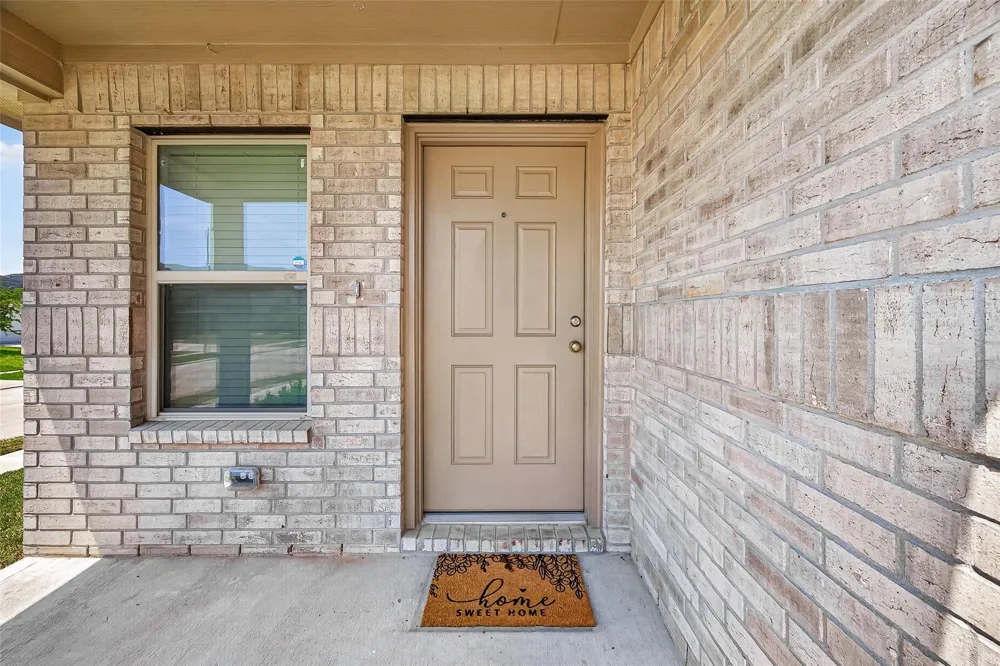 18703 Mercer Falls Drive Hockley, TX 77447