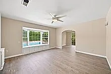 273 Locust Avenue Oak Park, CA 91377