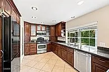 273 Locust Avenue Oak Park, CA 91377
