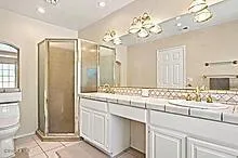 273 Locust Avenue Oak Park, CA 91377
