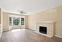 273 Locust Avenue Oak Park, CA 91377