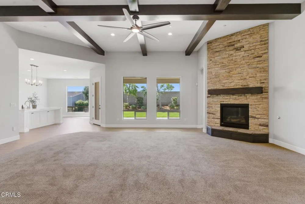 13529 Stonethwaite Lane Bakersfield, CA 93311