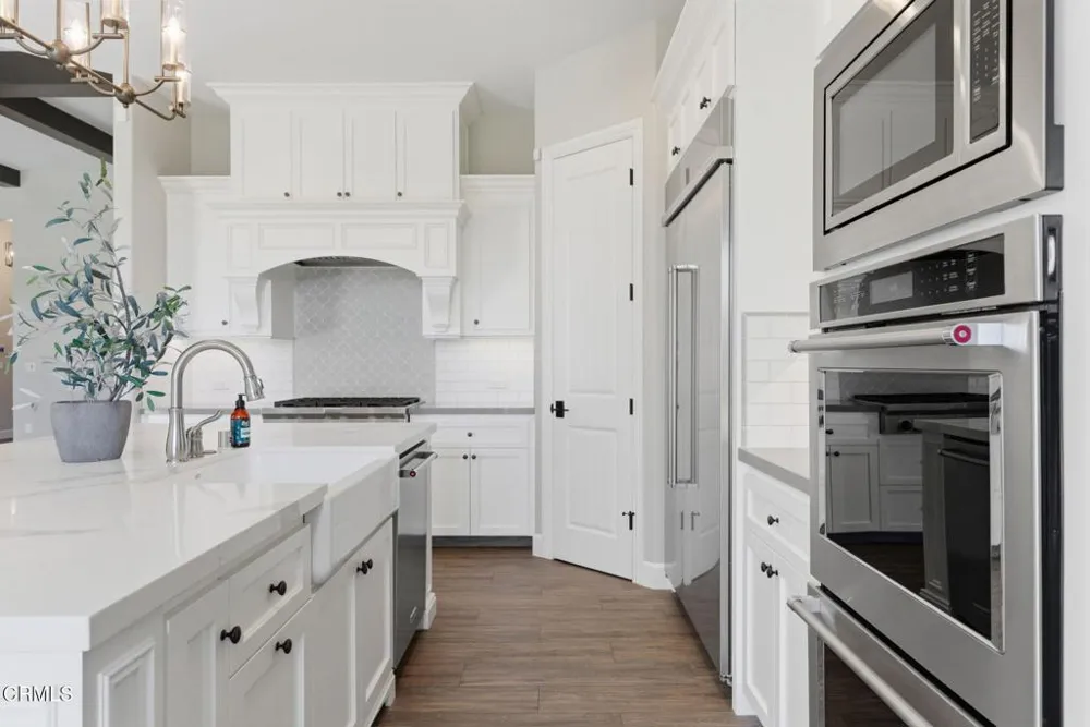 13529 Stonethwaite Lane Bakersfield, CA 93311