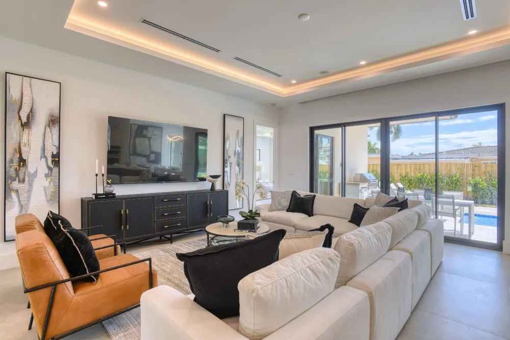 5950 NE 21st Circle Fort Lauderdale, FL 33308