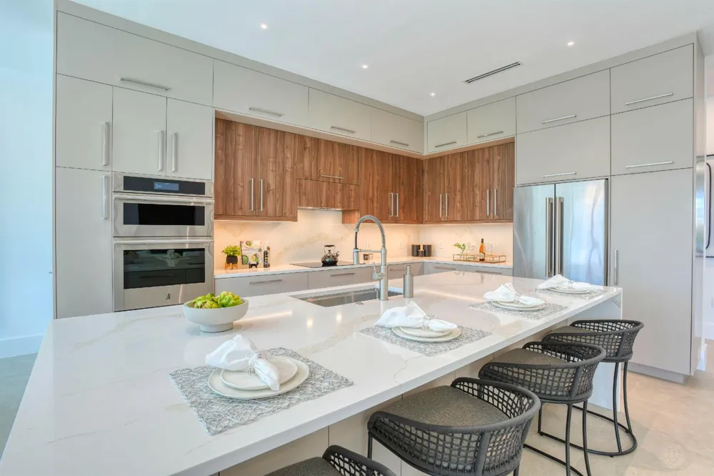 5950 NE 21st Circle Fort Lauderdale, FL 33308