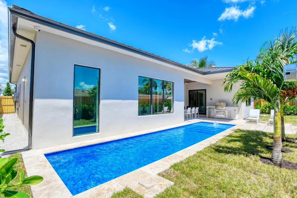 5950 NE 21st Circle Fort Lauderdale, FL 33308