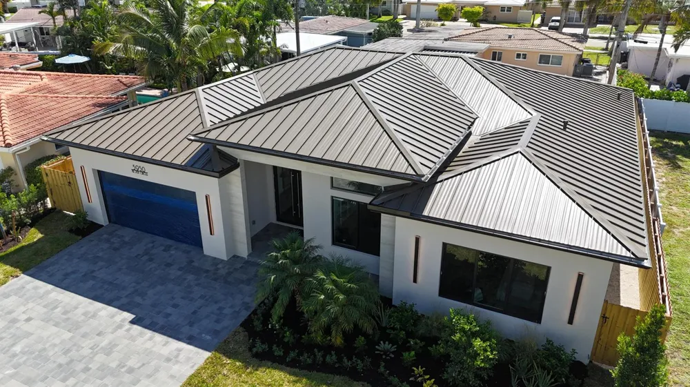 5950 NE 21st Circle Fort Lauderdale, FL 33308
