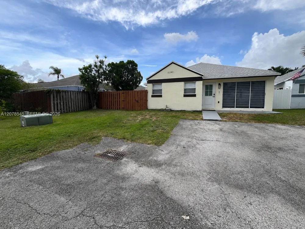 10340 SW 207th St Cutler Bay, FL 33189
