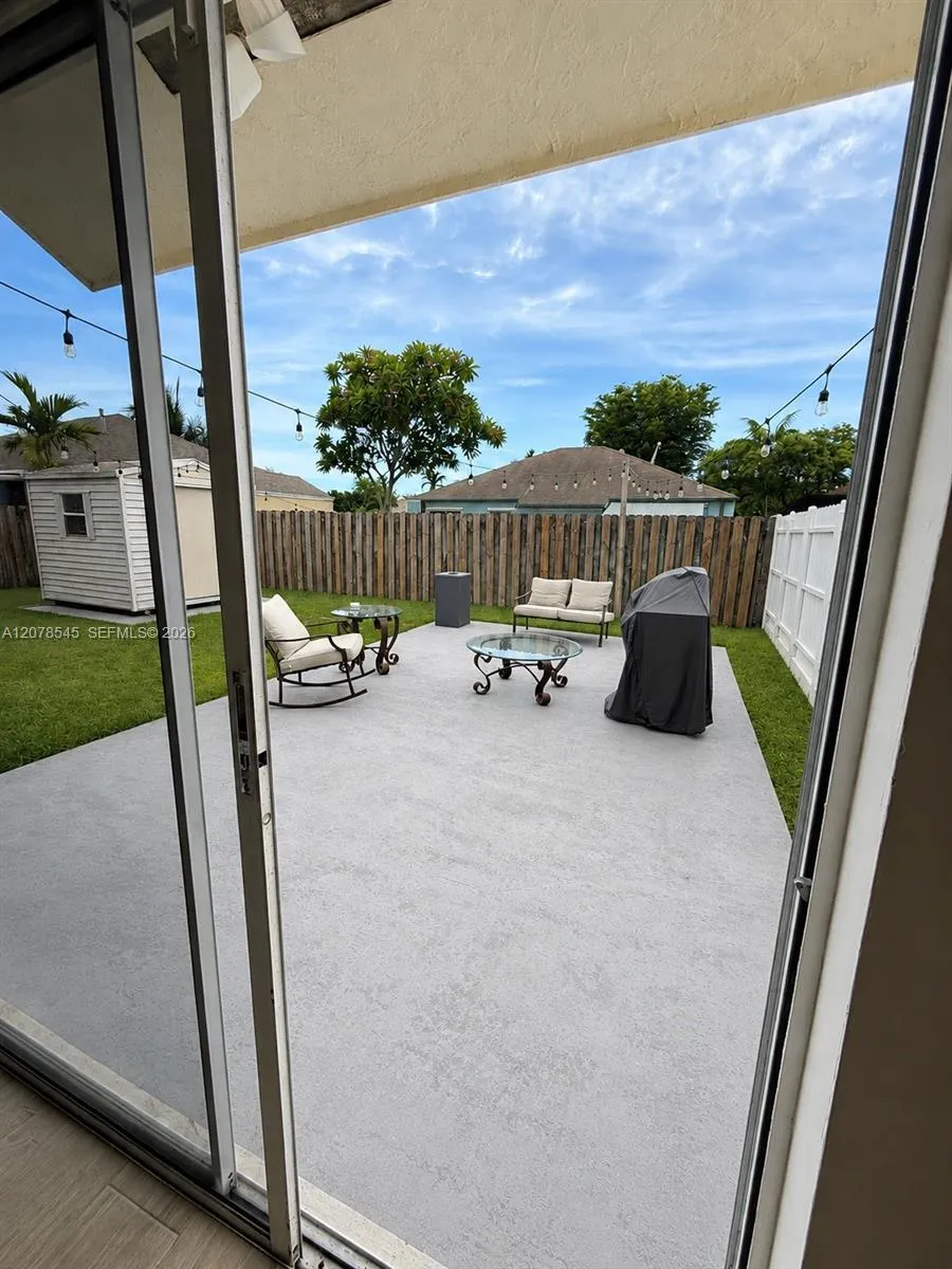 10340 SW 207th St Cutler Bay, FL 33189