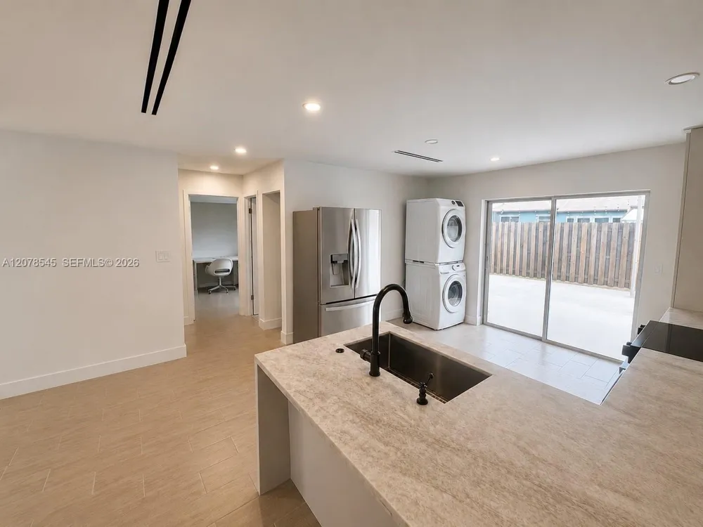 10340 SW 207th St Cutler Bay, FL 33189