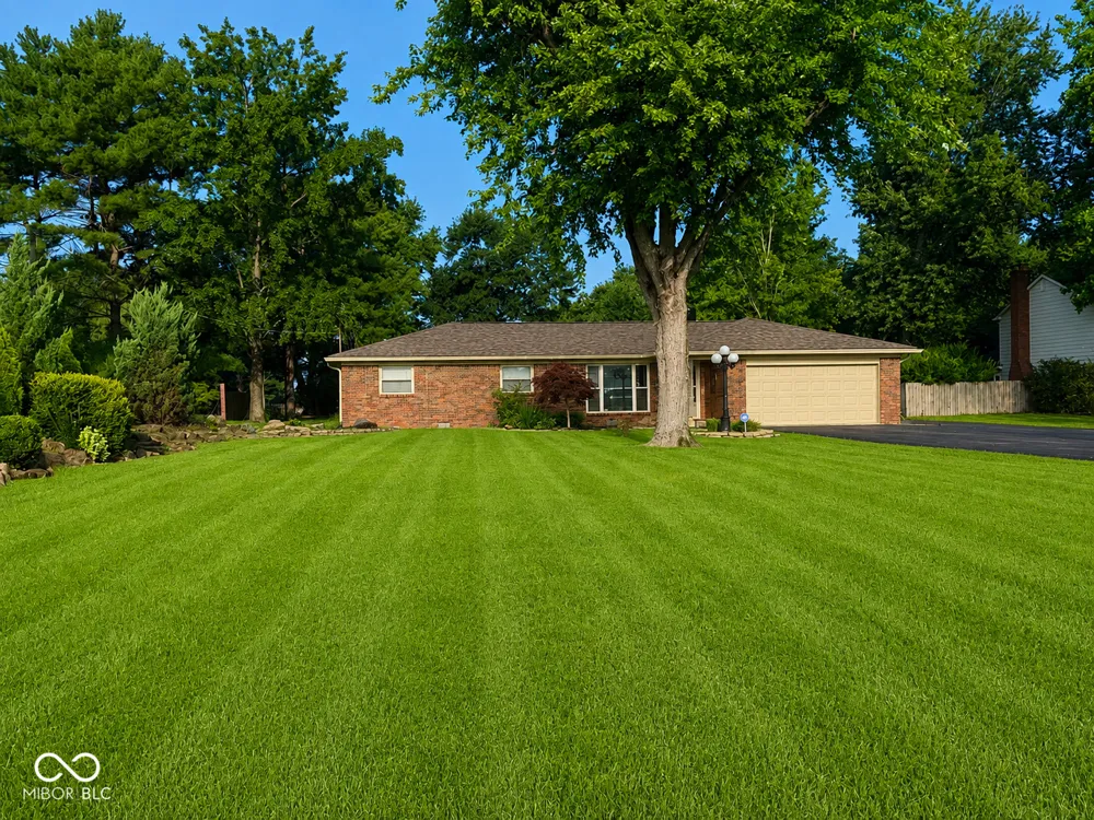 1832 S 150 W Greenfield, IN 46140