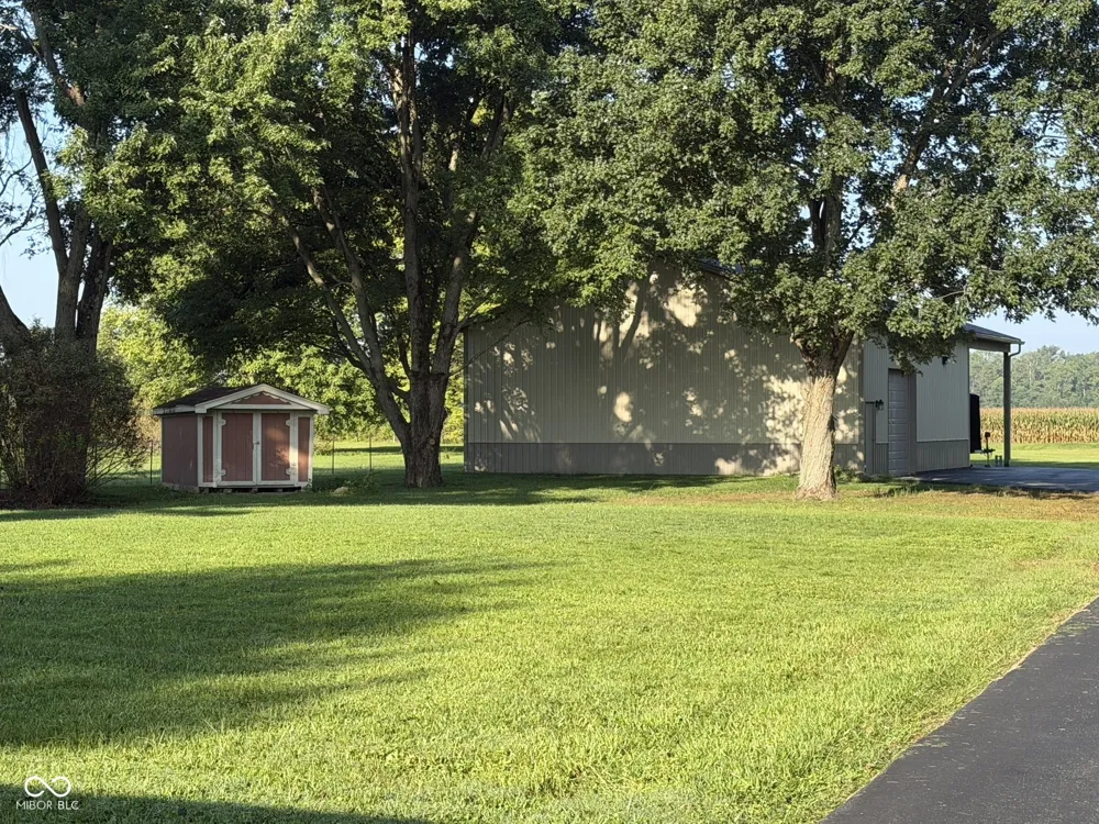 1832 S 150 W Greenfield, IN 46140
