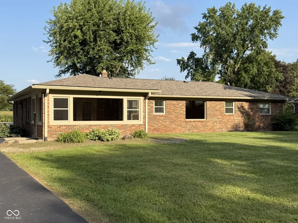 1832 S 150 W Greenfield, IN 46140