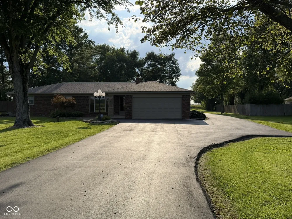 1832 S 150 W Greenfield, IN 46140
