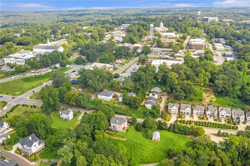 59 Oxbo Road Roswell, GA 30075