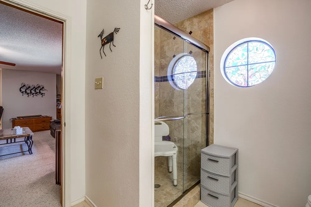 10100 Crestline Trail Burleson, TX 76028
