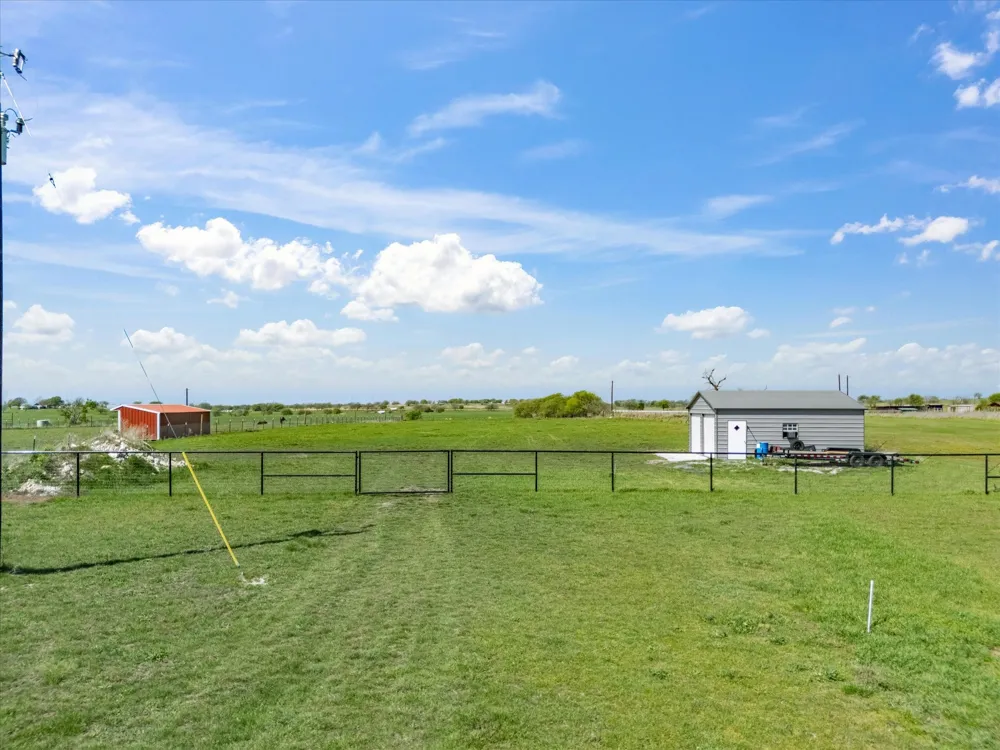 341 Mesa Ridge Decatur, TX 76234