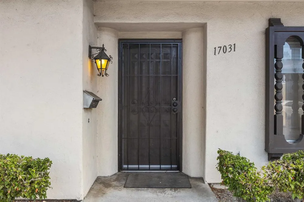 17031 Bernardo Center Dr San Diego, CA 92128