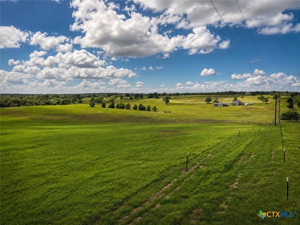 2081 County Road 238 Cameron, TX 76520