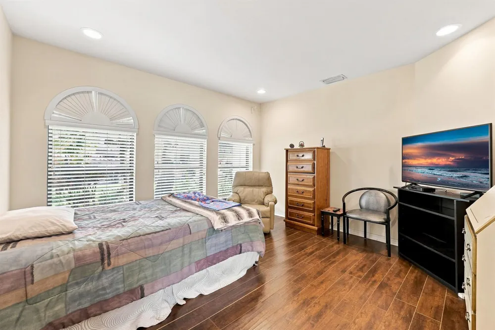 10455 STONEBRIDGE BOULEVARD Boca Raton, FL 33498