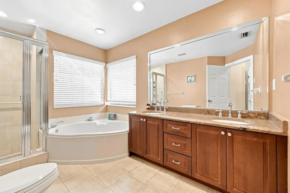 10455 STONEBRIDGE BOULEVARD Boca Raton, FL 33498