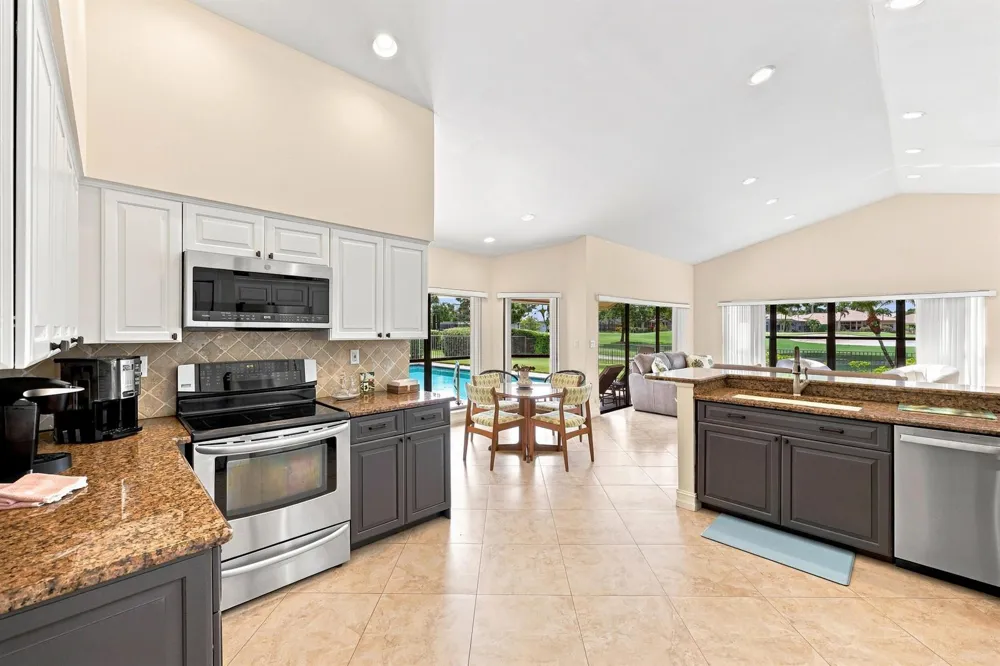 10455 STONEBRIDGE BOULEVARD Boca Raton, FL 33498