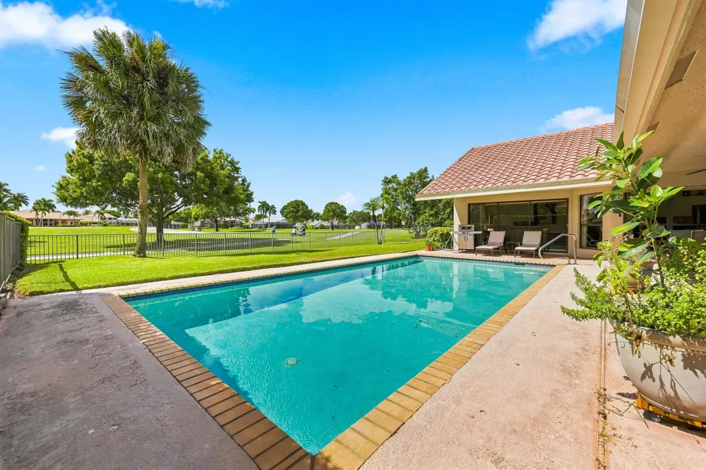 10455 STONEBRIDGE BOULEVARD Boca Raton, FL 33498