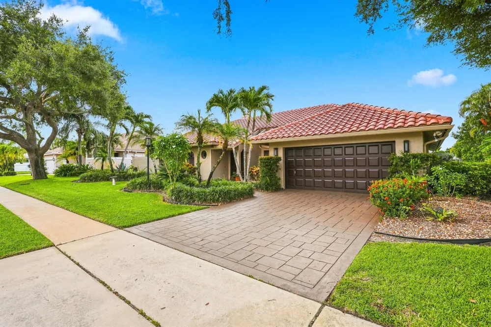 10455 STONEBRIDGE BOULEVARD Boca Raton, FL 33498