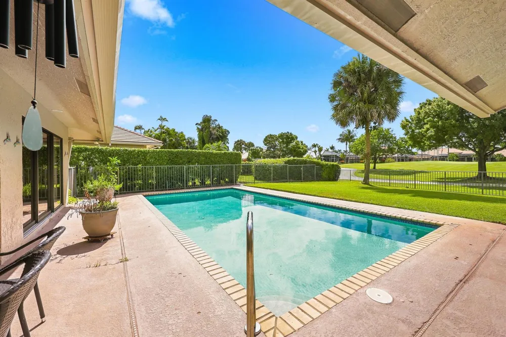 10455 STONEBRIDGE BOULEVARD Boca Raton, FL 33498