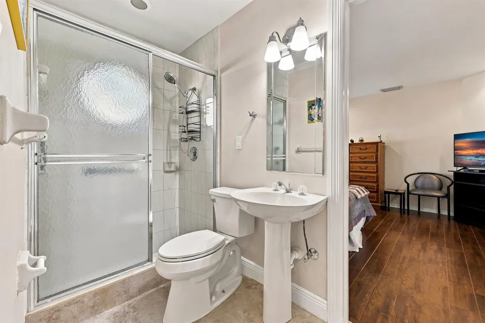 10455 STONEBRIDGE BOULEVARD Boca Raton, FL 33498