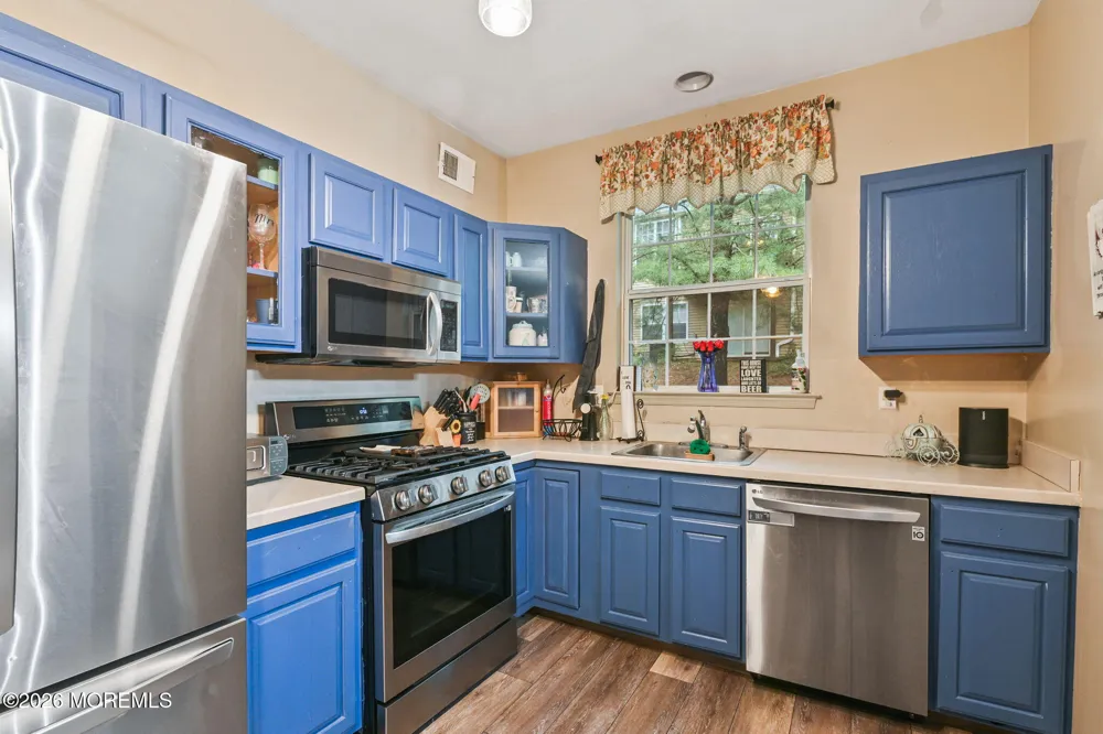 12 Cypress Court #2612 Clinton, NJ 08809
