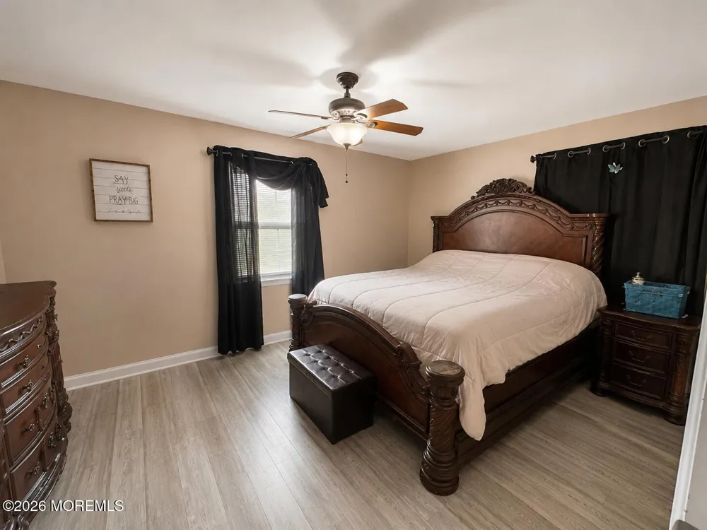 1213 Cable Avenue Beachwood, NJ 08722