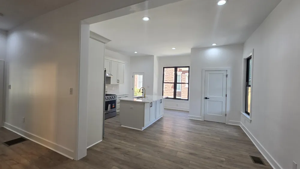 310 GARLAND ST Memphis, TN 38104
