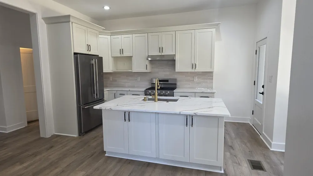 310 GARLAND ST Memphis, TN 38104