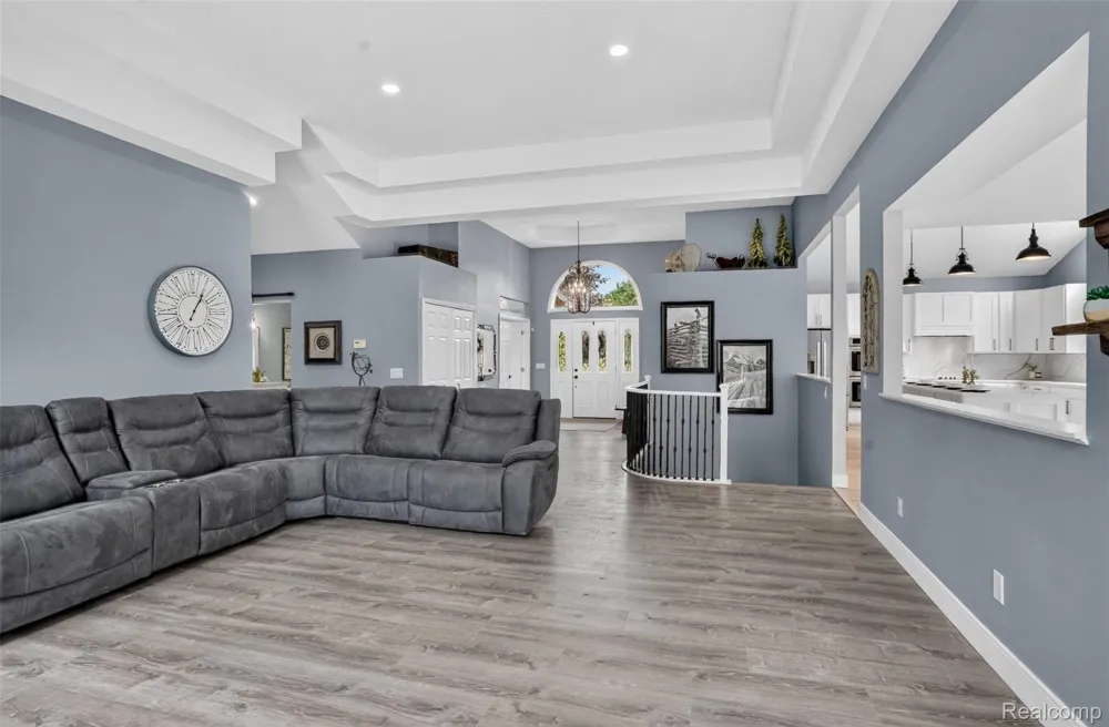 56769 McKenzi Lane Lyon Charter Township, MI 48178