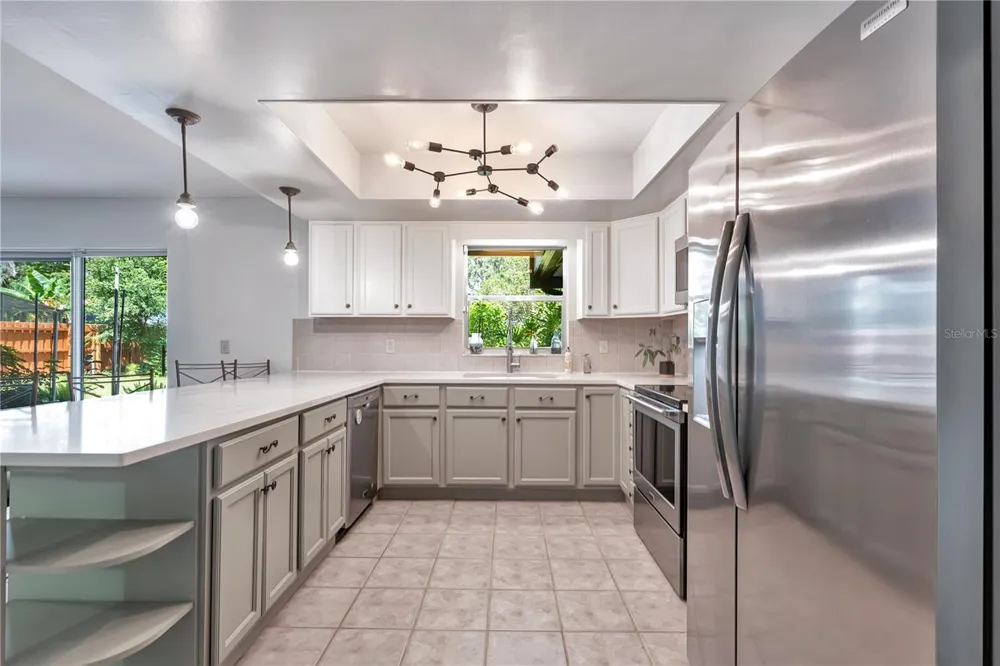 3823 QUANDO DRIVE Belle Isle, FL 32812