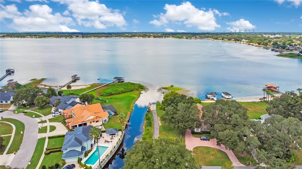 3823 QUANDO DRIVE Belle Isle, FL 32812