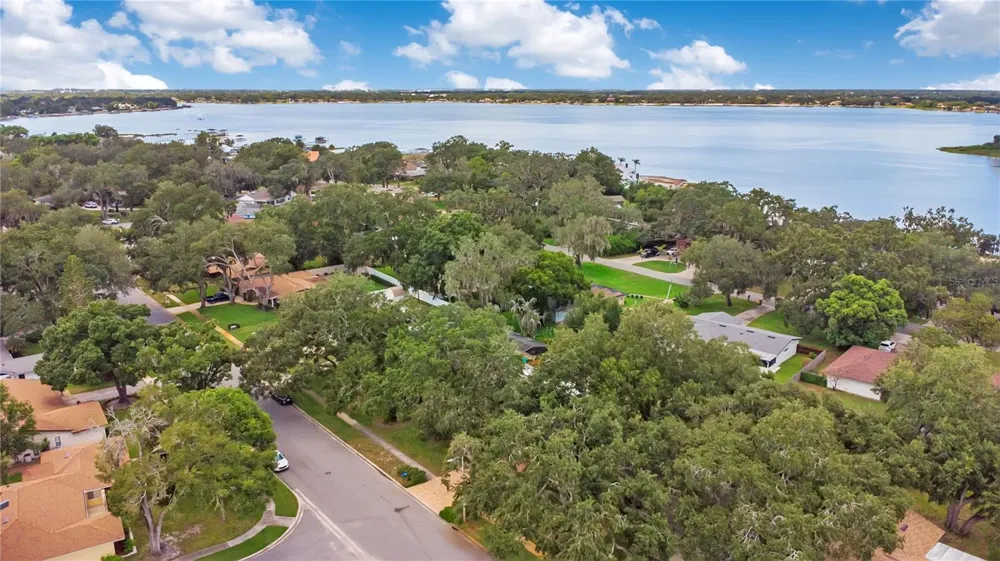 3823 QUANDO DRIVE Belle Isle, FL 32812