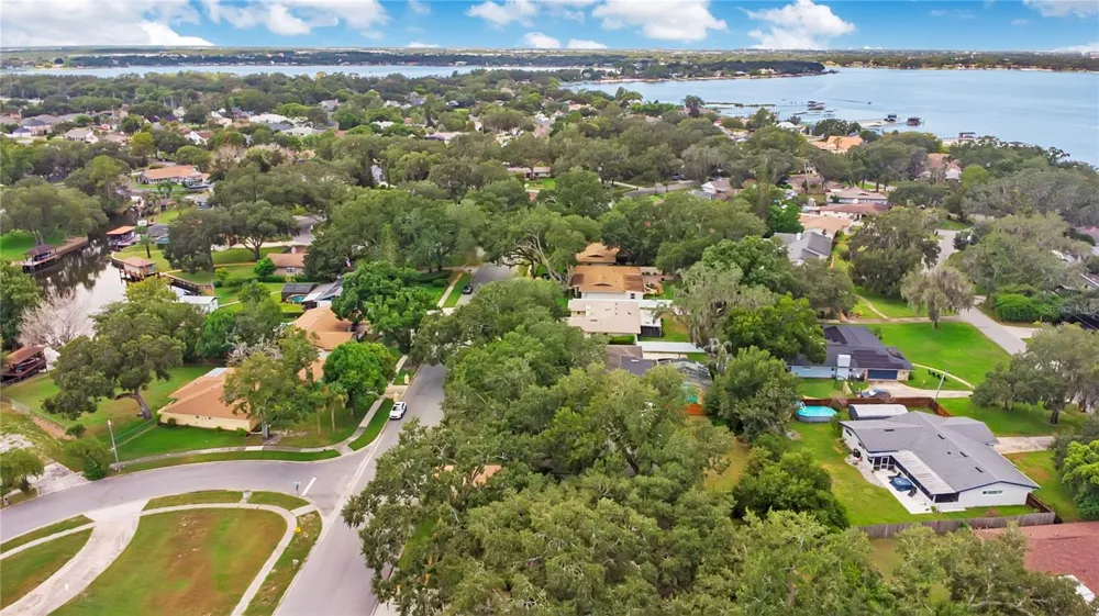 3823 QUANDO DRIVE Belle Isle, FL 32812