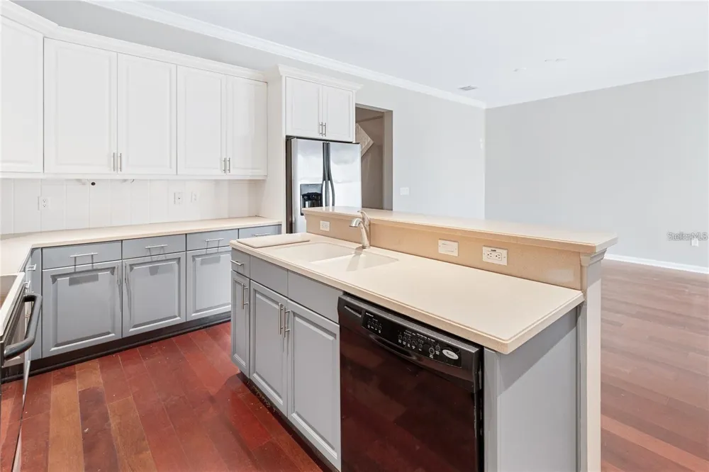 4478 TWINVIEW LANE Orlando, FL 32814