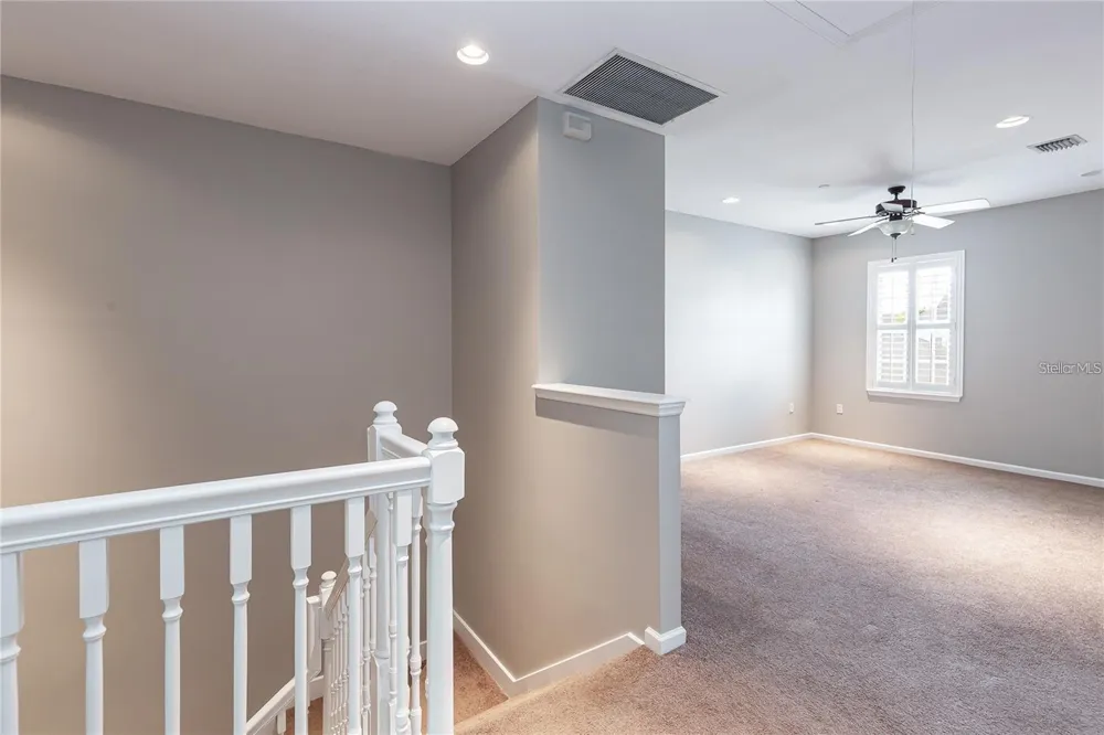 4478 TWINVIEW LANE Orlando, FL 32814