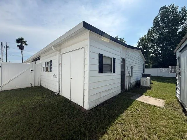 6785 NE 5TH STREET ocala, FL 34470