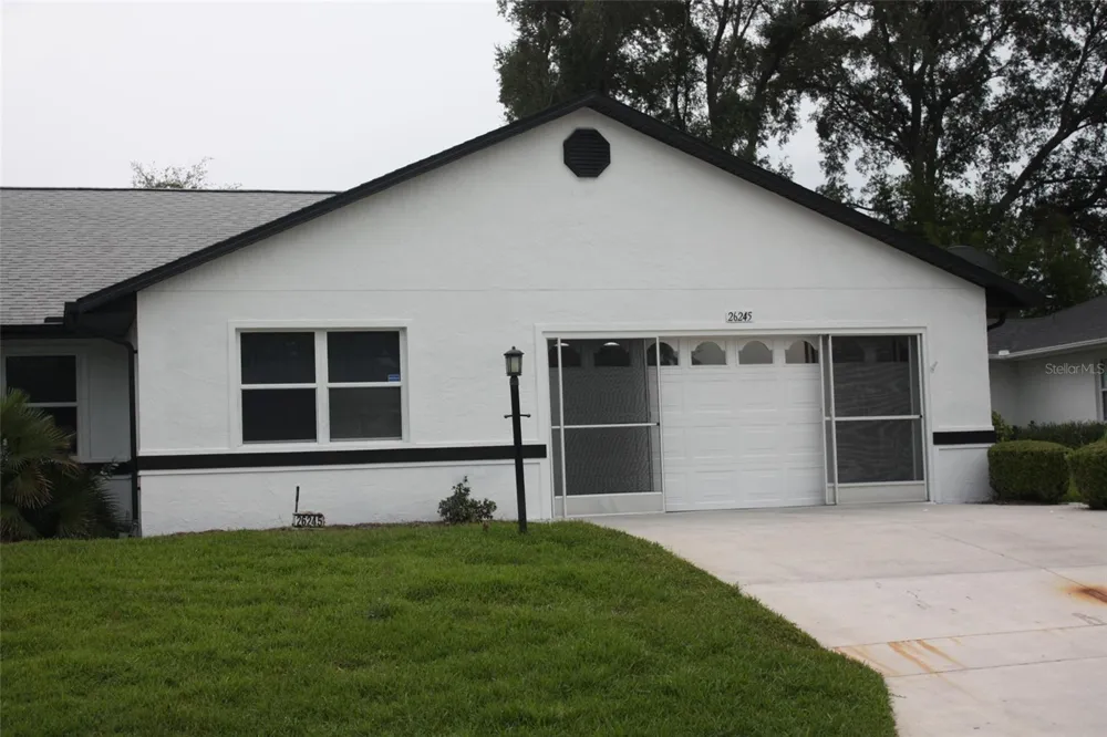26245 NEWCOMBE CIRCLE Leesburg, FL 34748